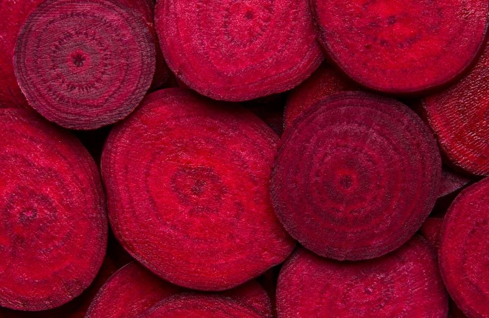 DIY Beetroot Face Mask for a Skin that Glows DIY Beetroot Face Mask for a Skin that Glows