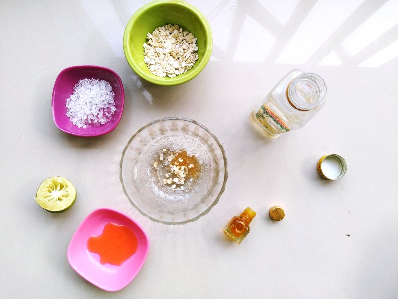 DIY Scalp Scrub for Dandruff, Hair Growth & Buildup