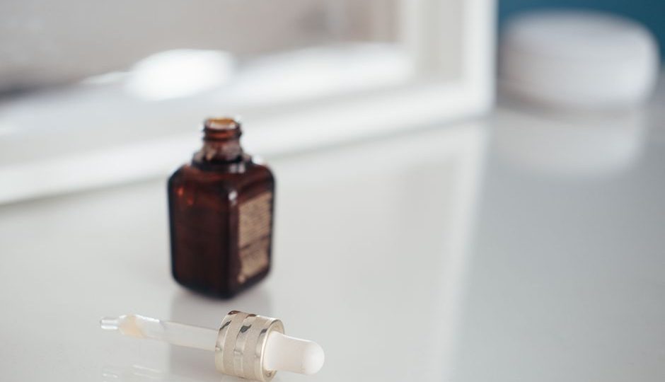 Holy Grail Skincare Dry Sensitive Skin: I Tested 30+ Products for Dry, Sensitive Skin — These 7 Actually Work